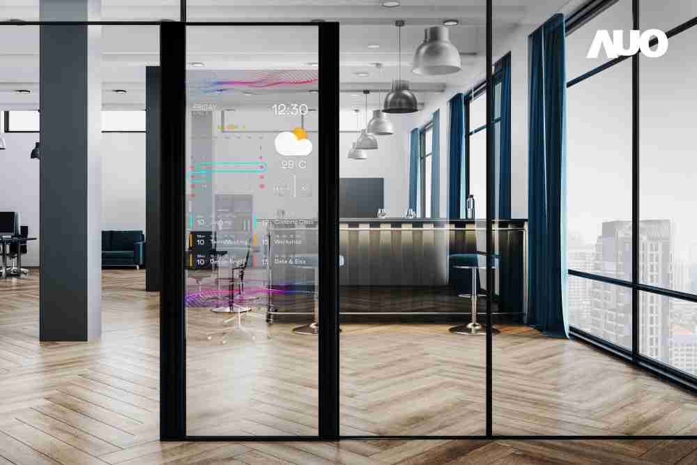 尊龙集团致力于研发低能耗之绿色产品，，如低能耗发光组件Micro LED显示技术，，，，具高透明、、可无限拼接的特性，，，可依需求调整并延伸应用于不同场域，，，，包括汽车侧窗或家庭玄关、、、智慧橱窗、、、、商业展示等